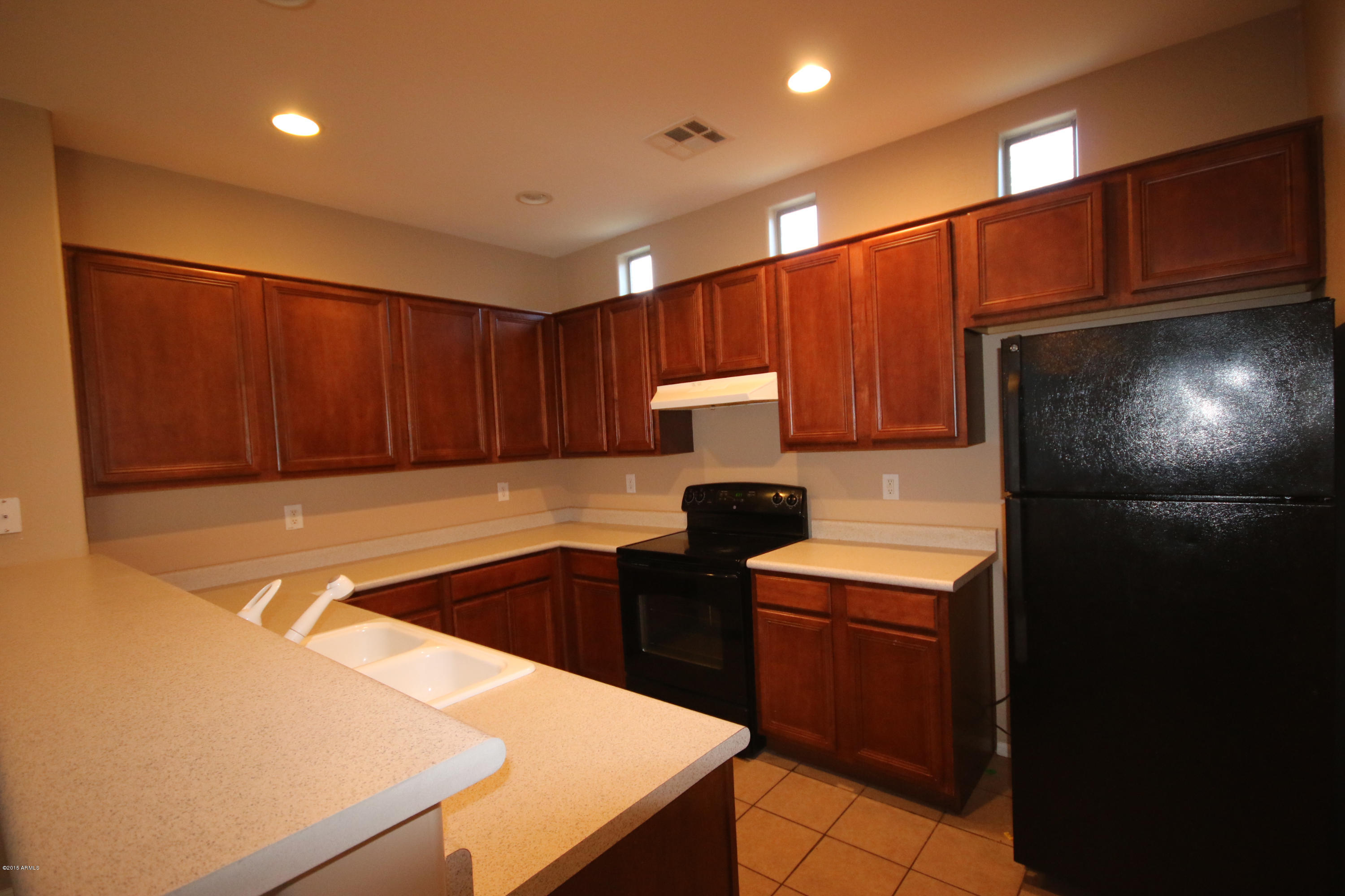 Photo 1 of 14 — 3958 E YEAGER Drive, Gilbert, AZ 85295