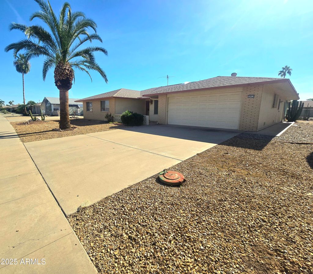 Photo of 10813 W Hutton Drive, Sun City, AZ 85351 (MLS # 6952227)