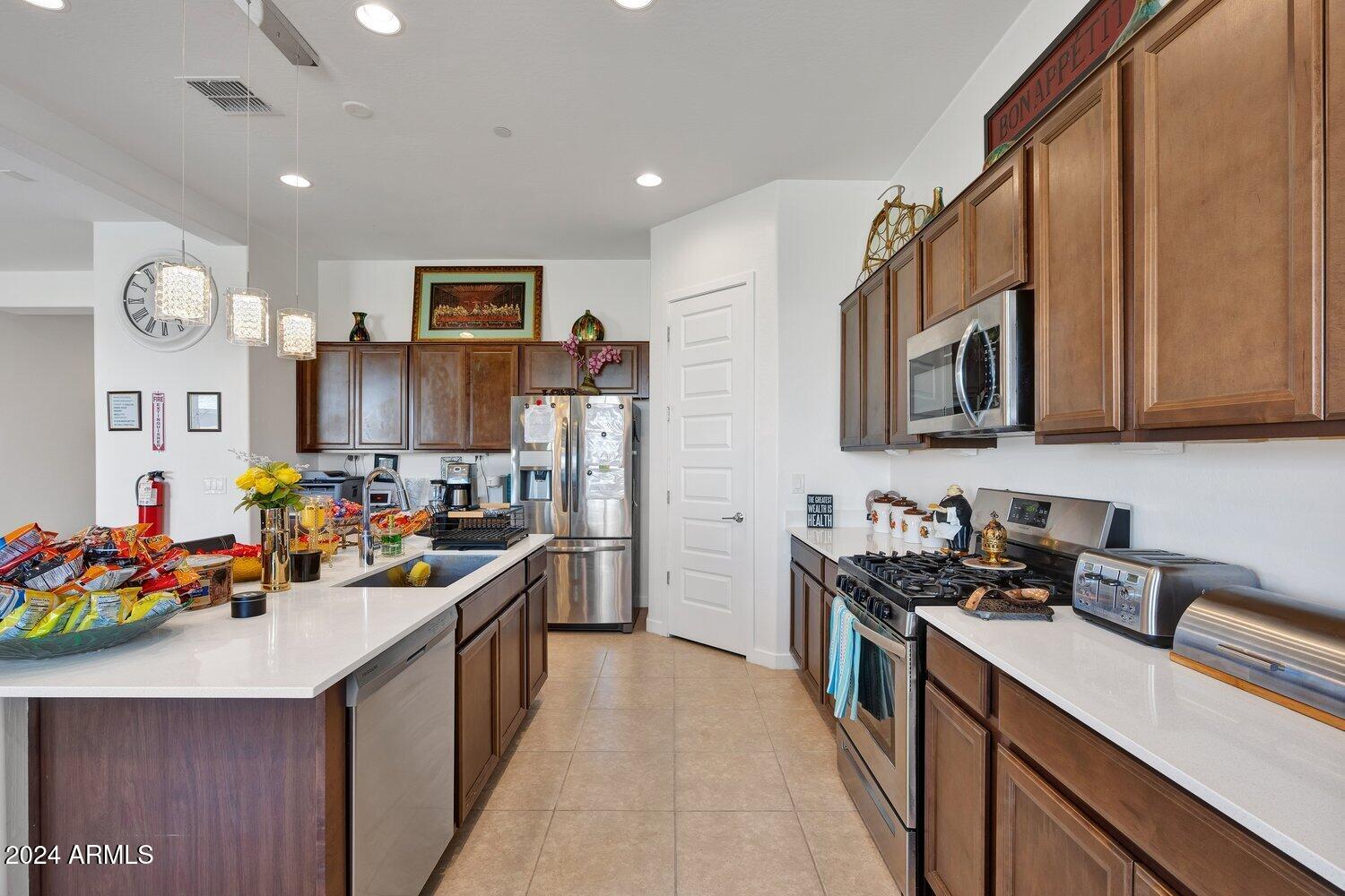 19000 W Assisted Living Lane