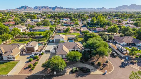 19717 E VIA DEL PALO -- Queen Creek AZ 85142