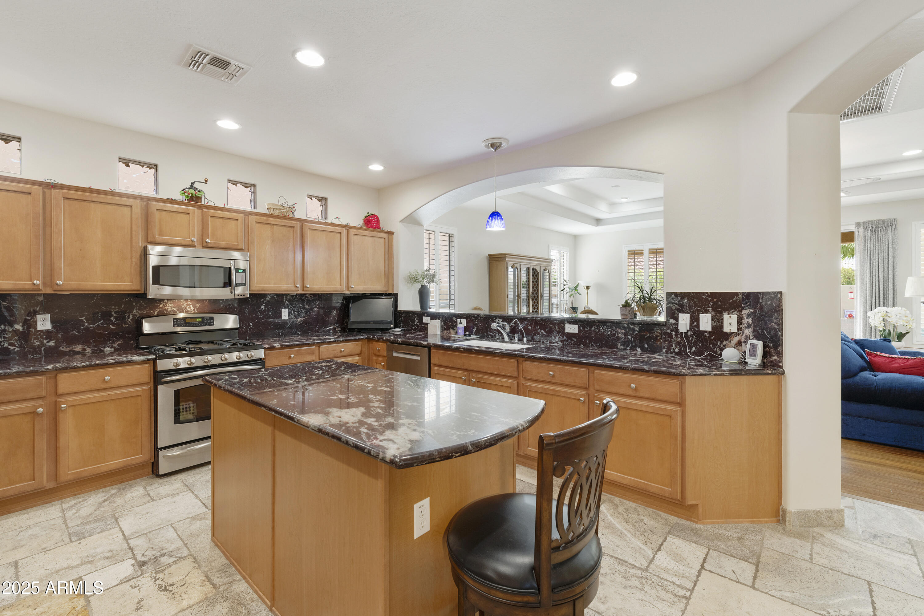 10061 E COOPERS HAWK Drive