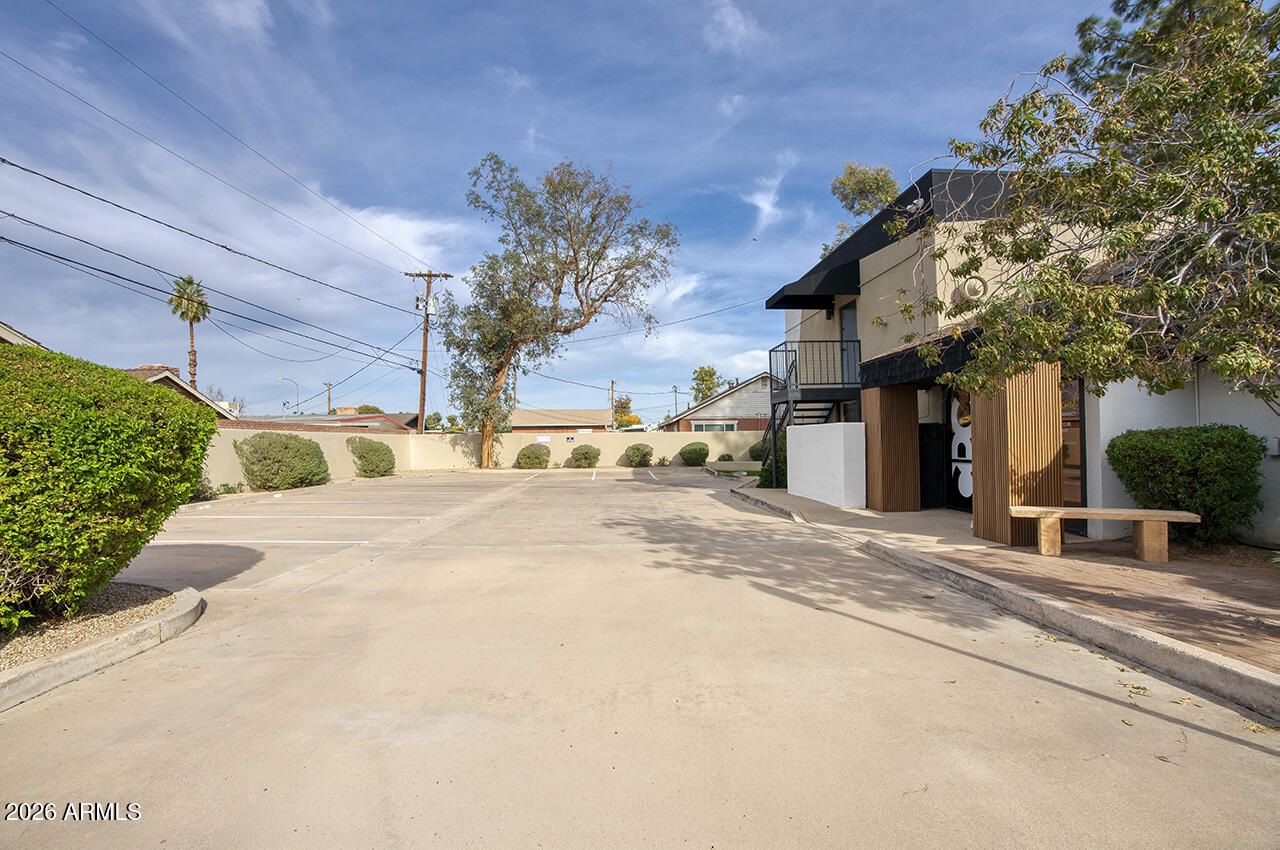 606 N STAPLEY Drive