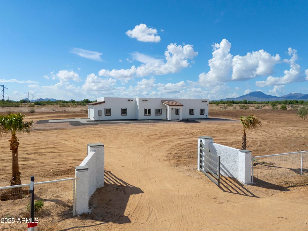 Photo of 40179 W Robles Road, Maricopa, AZ 85138 (MLS # 6974316)