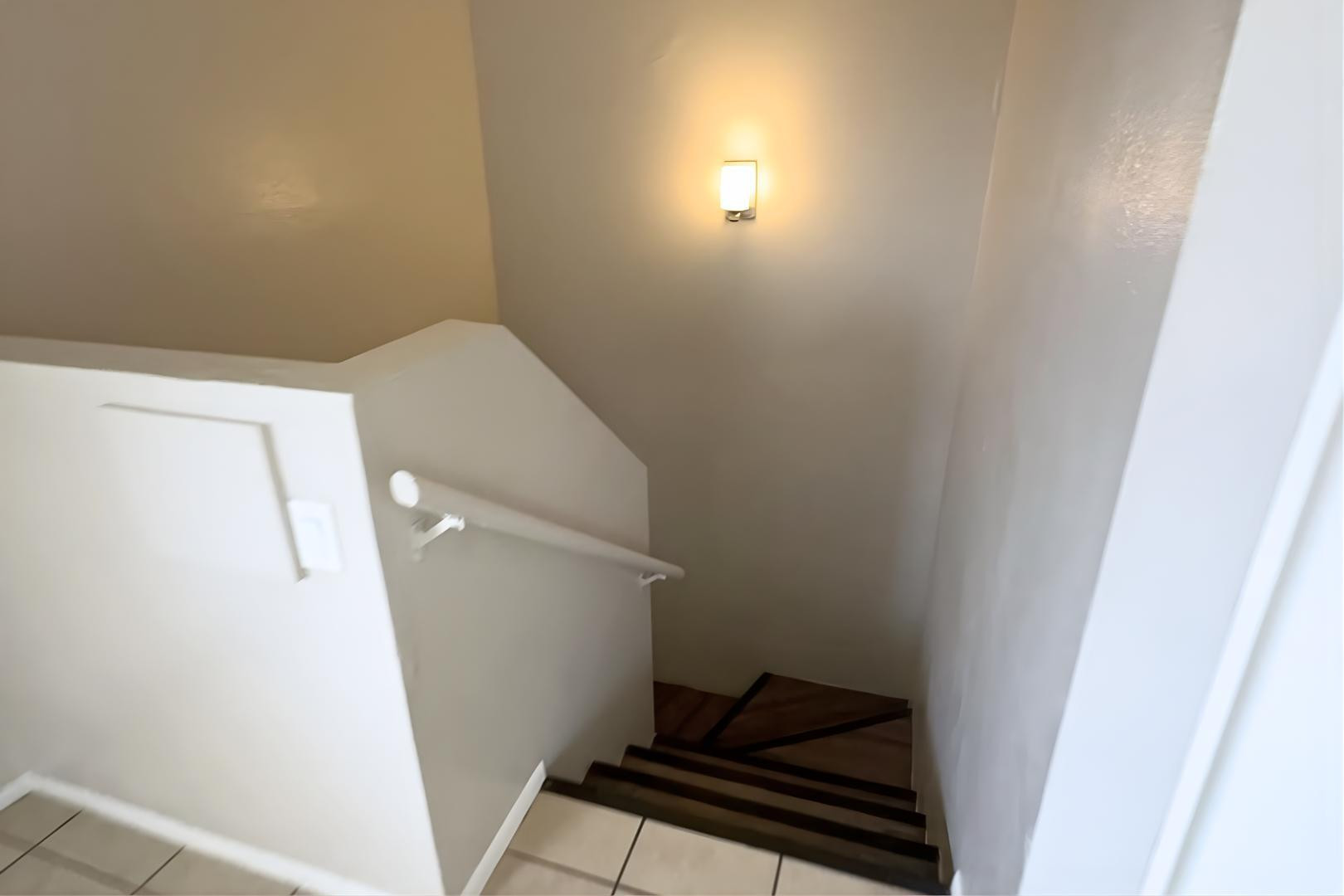 725 W 1st Avenue 102