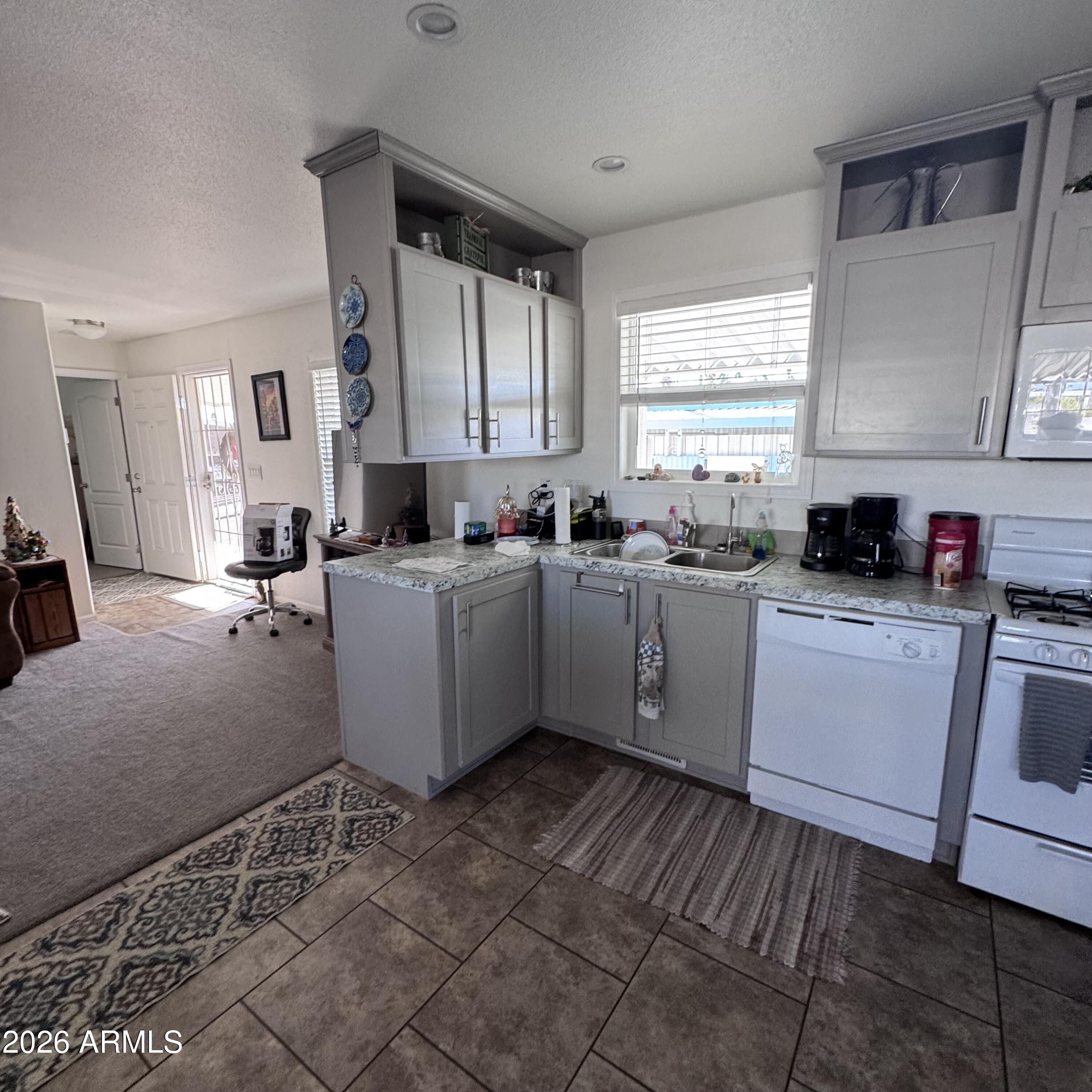 10540 E APACHE Trail 15