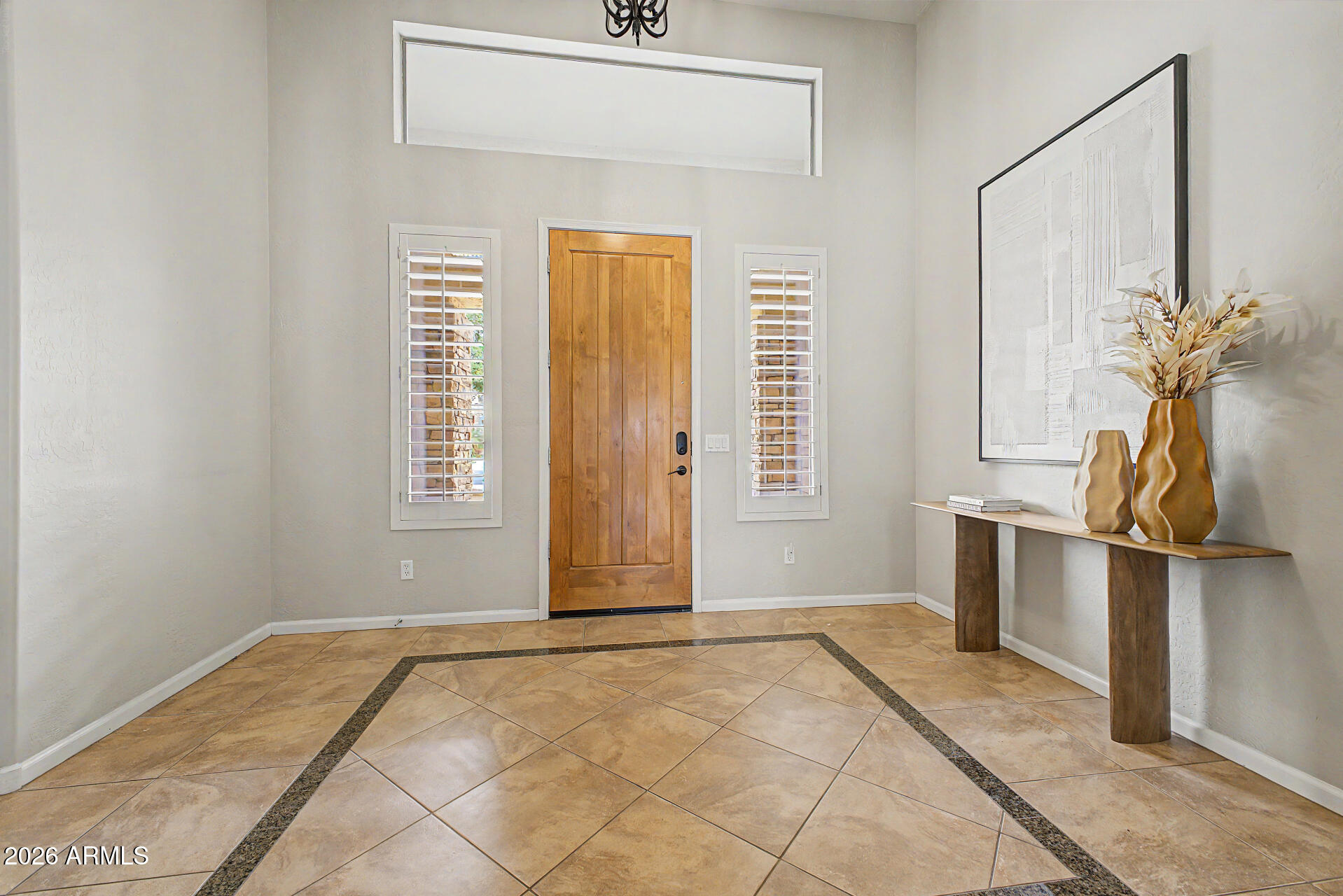 332 W MACAW Drive