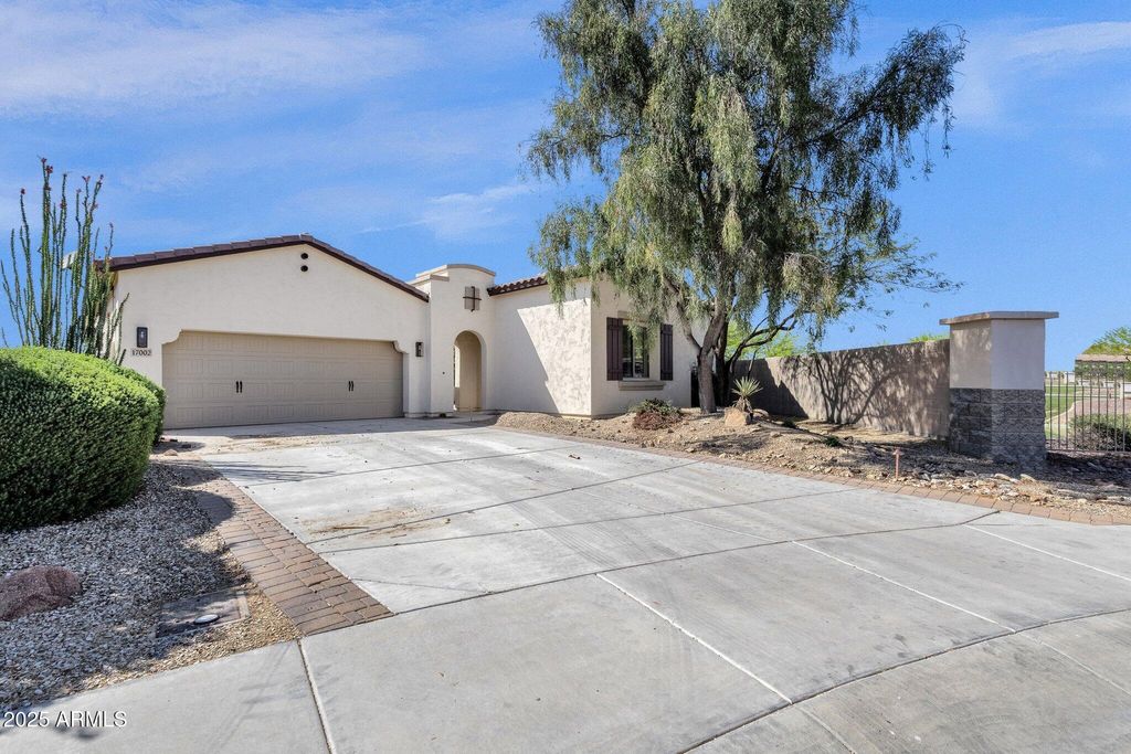 Photo of 17002 S 178th Avenue, Goodyear, AZ 85338 (MLS # 6914693)