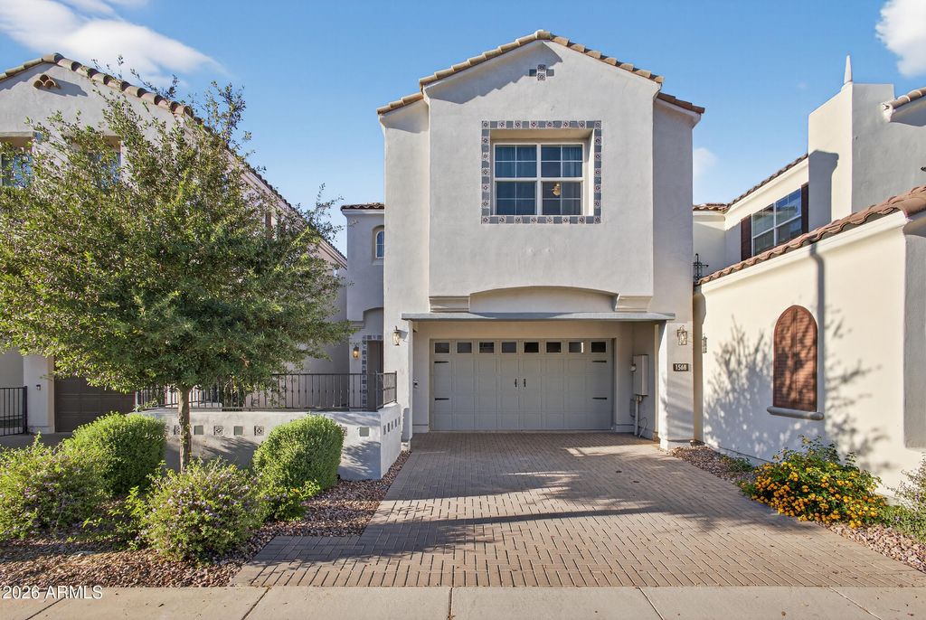 Photo of 1568 E Shannon Street, Gilbert, AZ 85295 (MLS # 7002817)