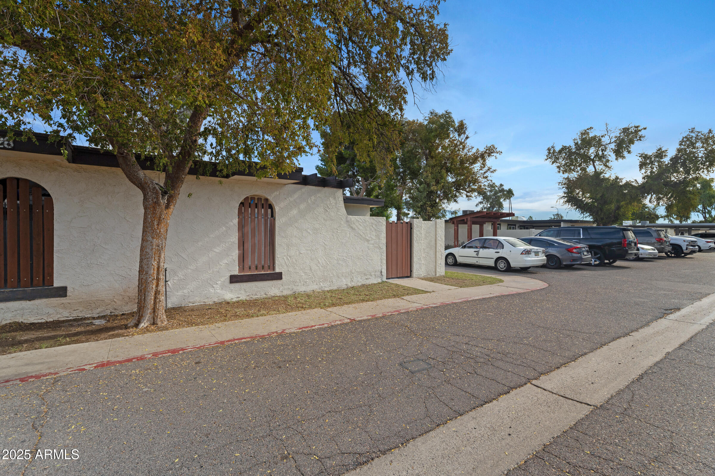 720 S DOBSON Road 27