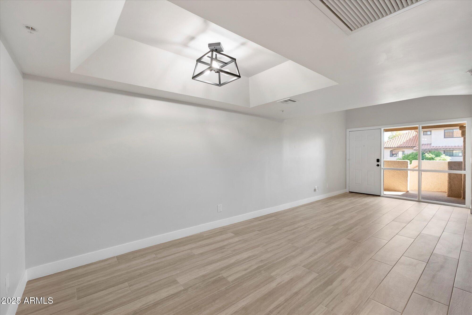 1211 N MILLER Road 224