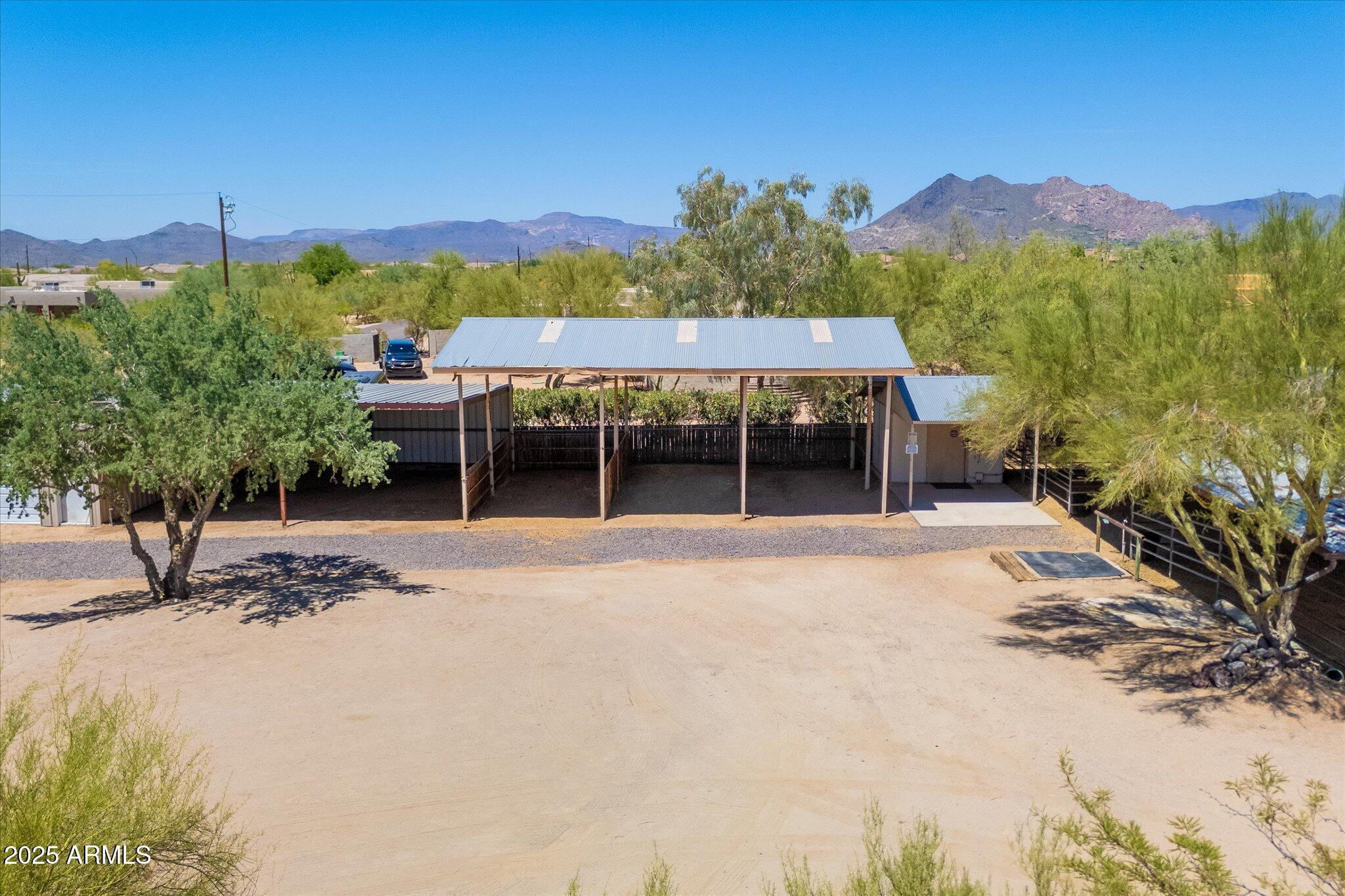 6006 E WILDCAT Drive