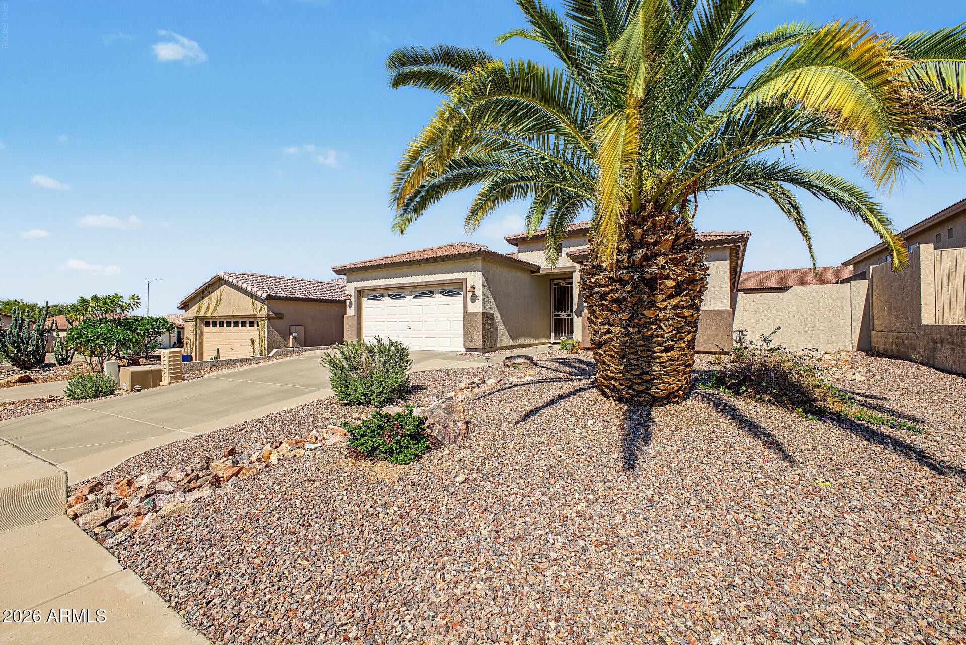 10762 W CIMARRON Drive