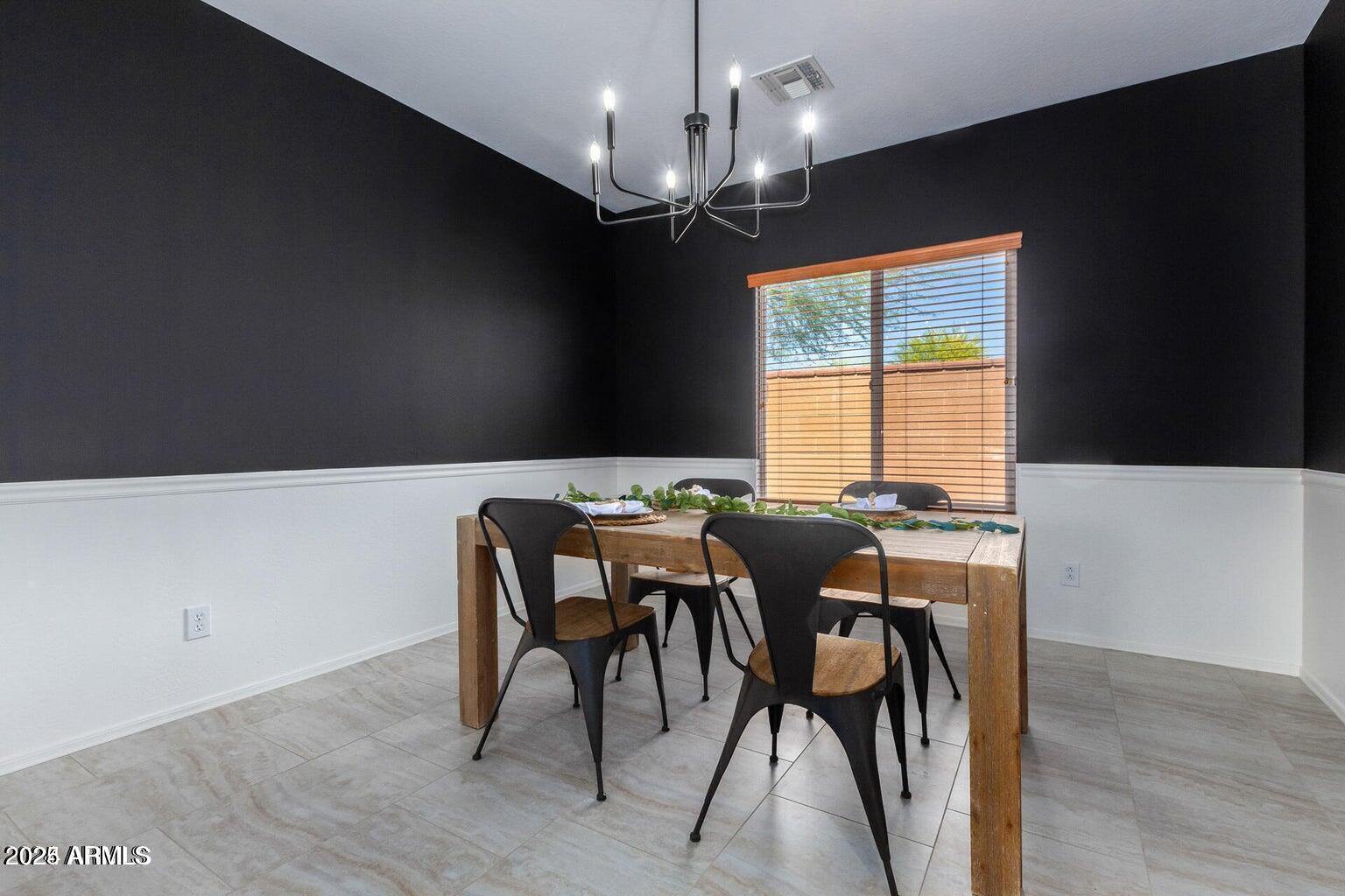 26180 W WAHALLA Lane