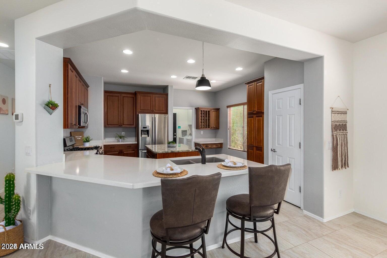 26180 W WAHALLA Lane