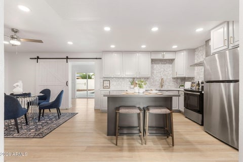 Photo of 843 N Jay Street, Chandler, AZ 85225 (MLS # 7083361)