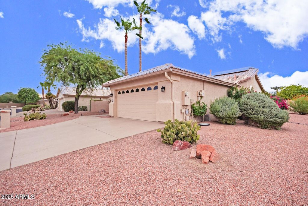 Photo of 15596 W Flower Court, Goodyear, AZ 85395 (MLS # 6914315)