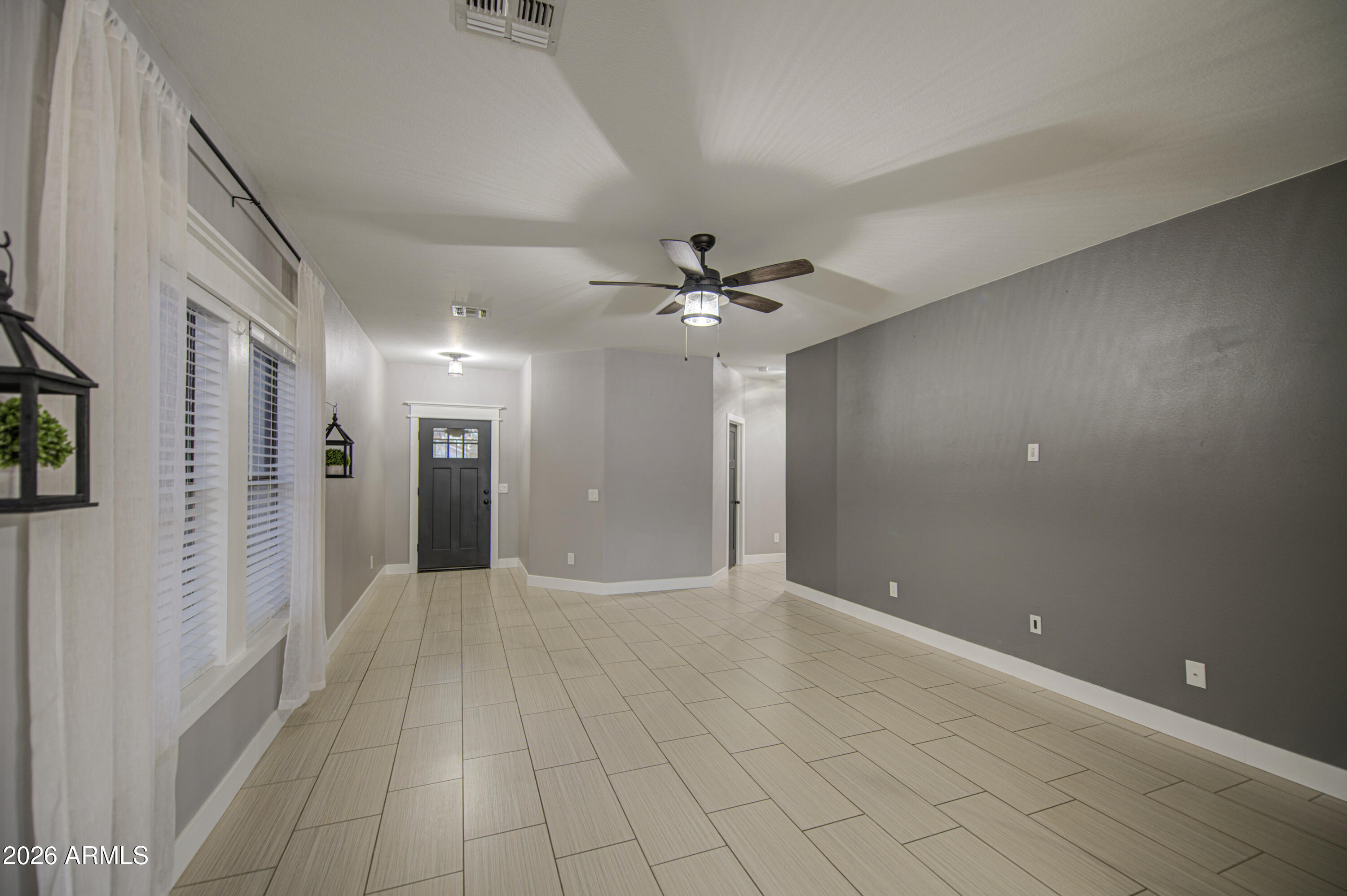 5634 E FLORIAN Avenue