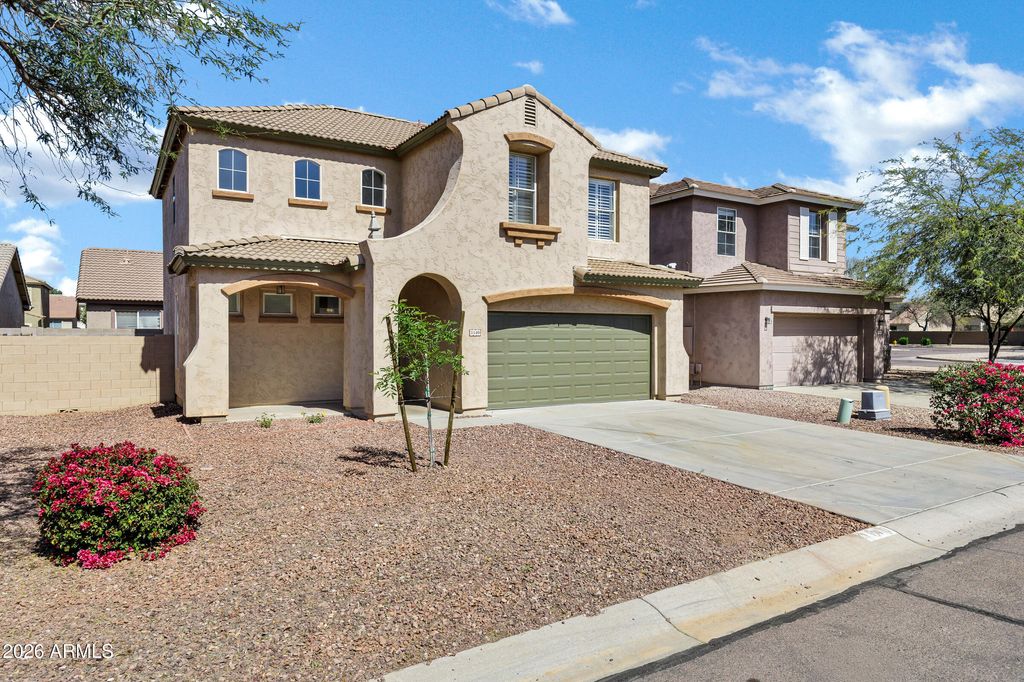 Photo of 1140 E Ferrara Street, San Tan Valley, AZ 85140 (MLS # 6994831)
