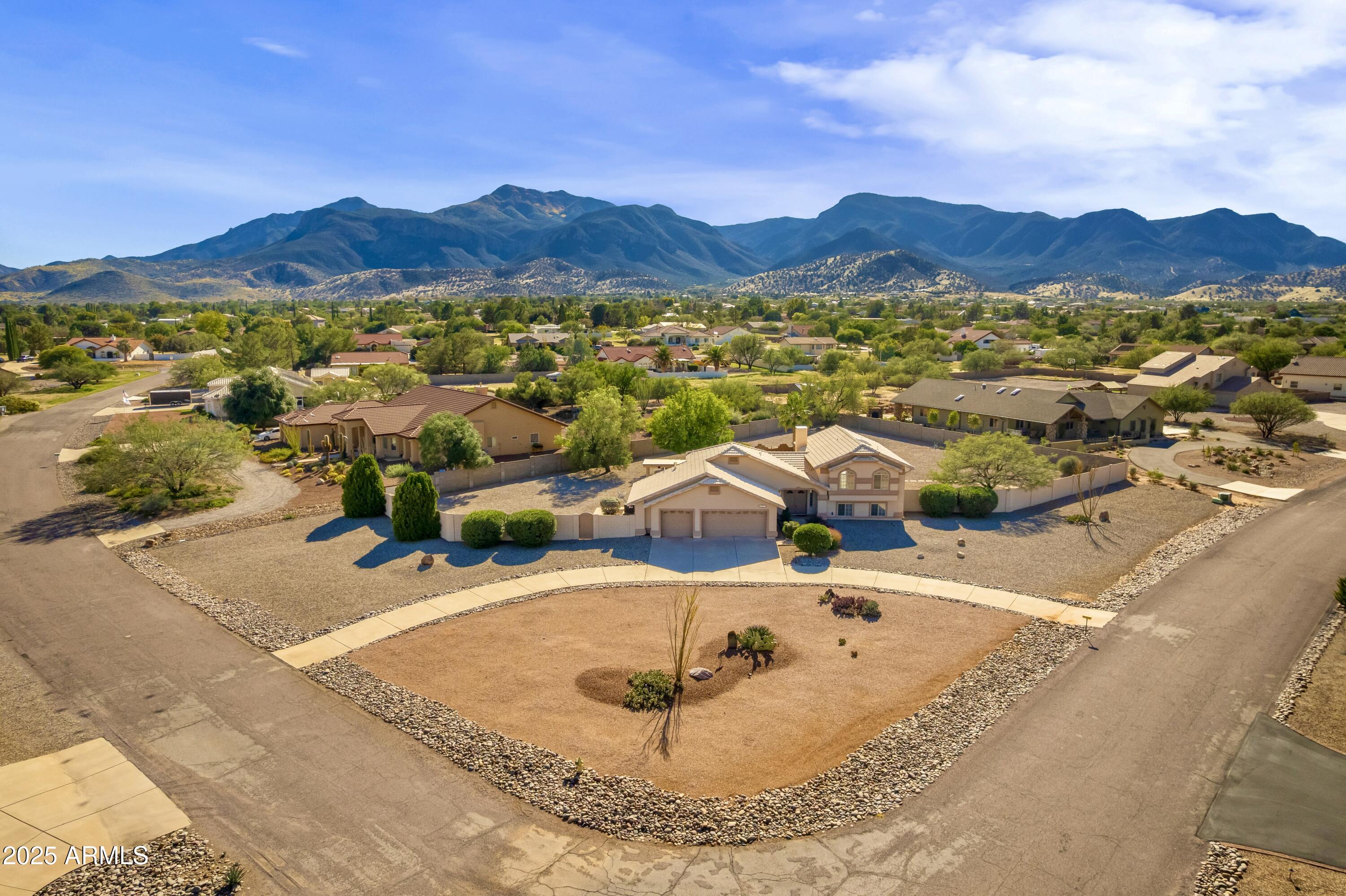 MOUNTAIN SHADOWS PHASE E - Residential