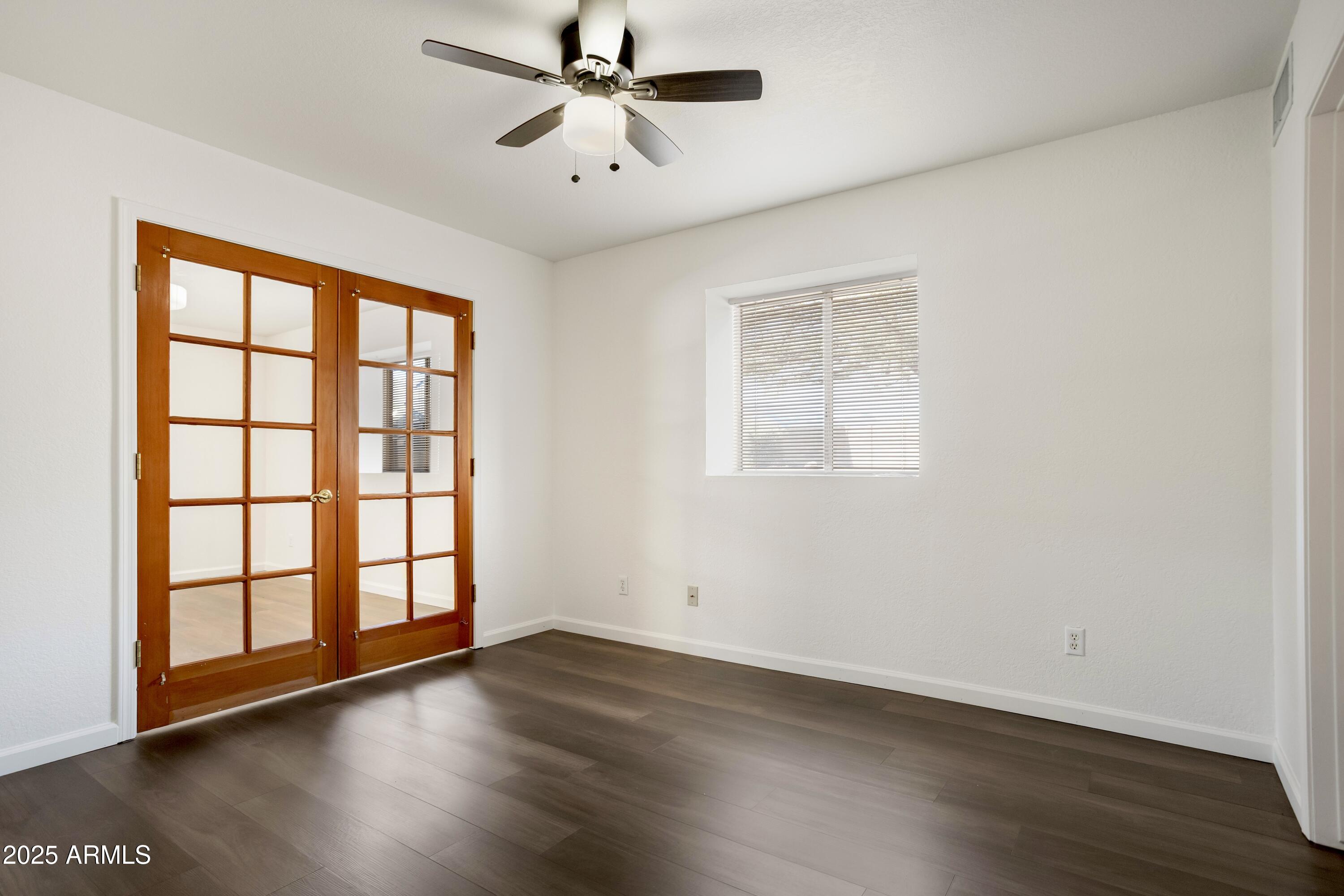 MOUNTAIN SHADOWS PHASE E - Residential