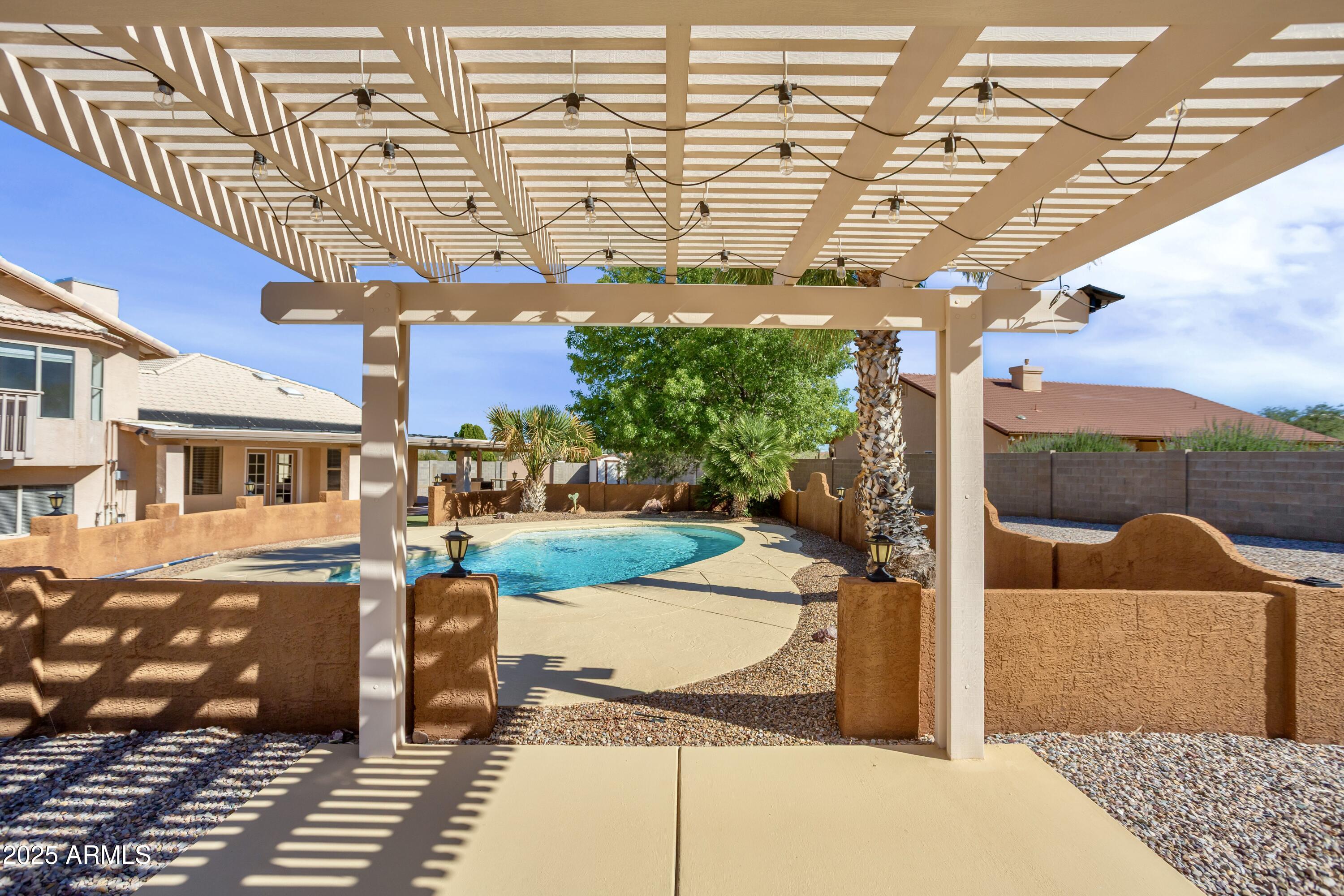MOUNTAIN SHADOWS PHASE E - Residential