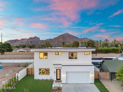 Photo of 4546 E Campbell Avenue, Phoenix, AZ 85018 (MLS # 6951725)