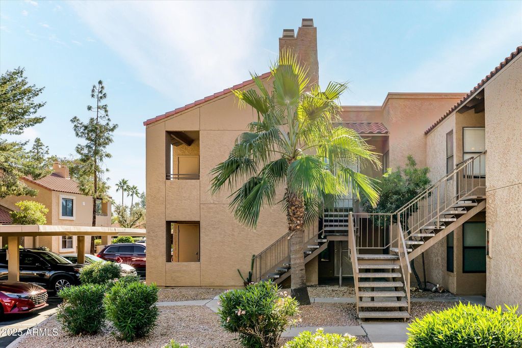 Photo of 8787 E Mountain View Road #2040, Scottsdale, AZ 85258 (MLS # 6946751)