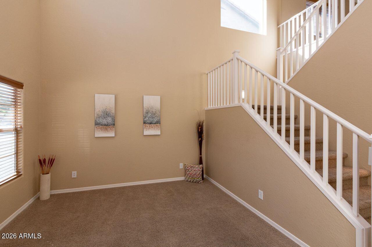 2526 W DESERT VISTA Trail