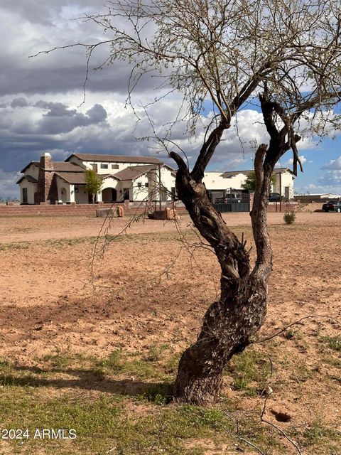 A home in Wittmann