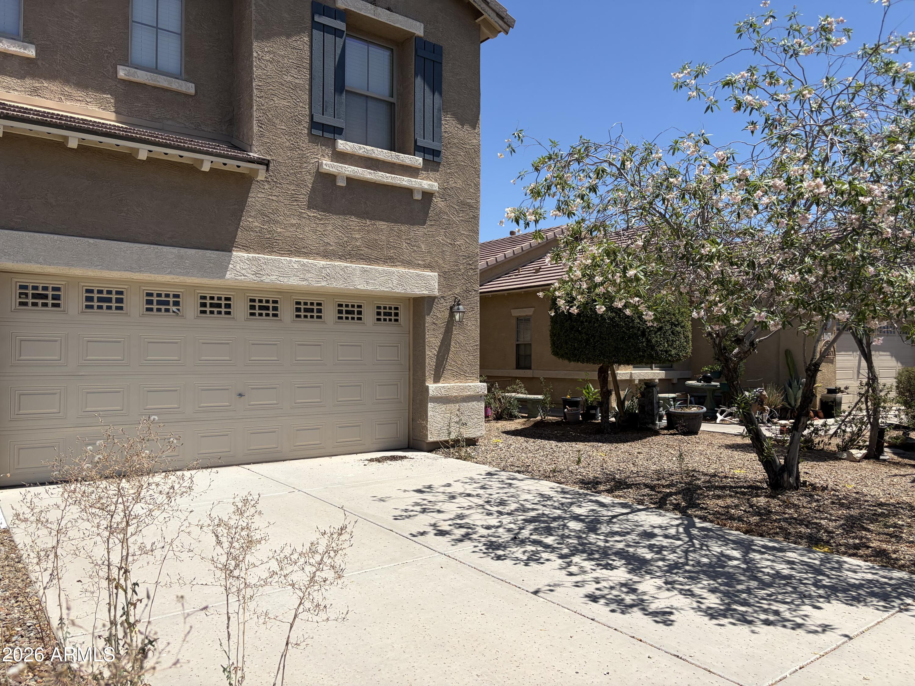 11594 W Mountain View Drive