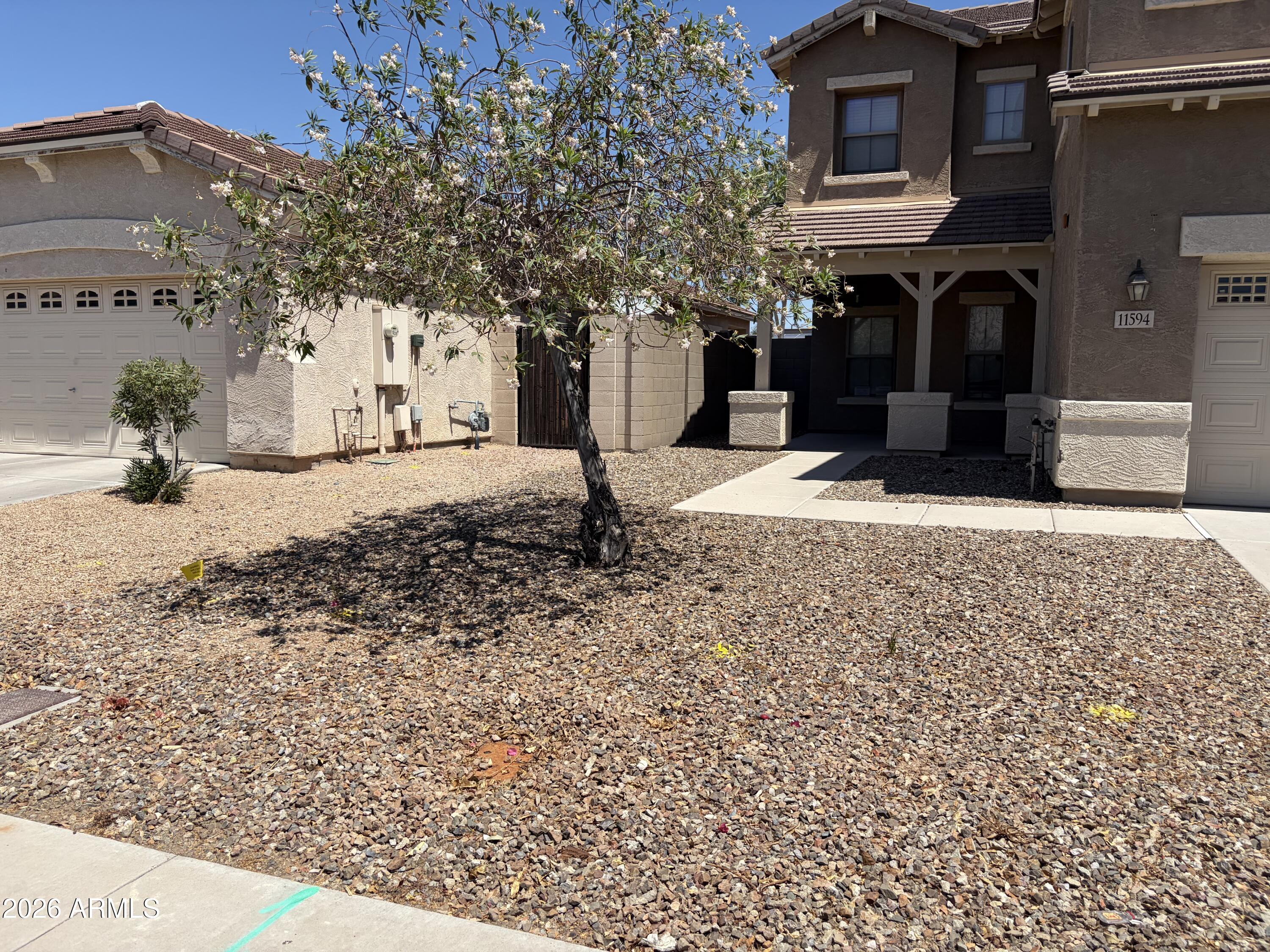 11594 W Mountain View Drive