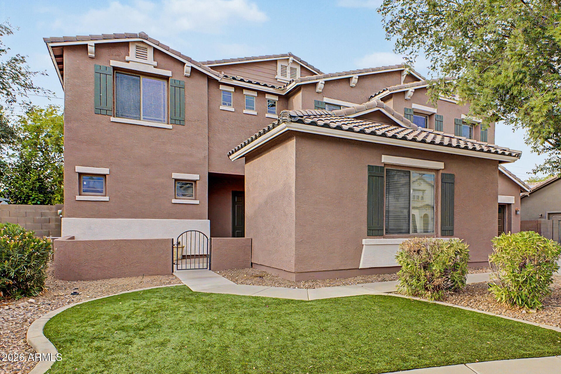 15864 W SHAW BUTTE Drive