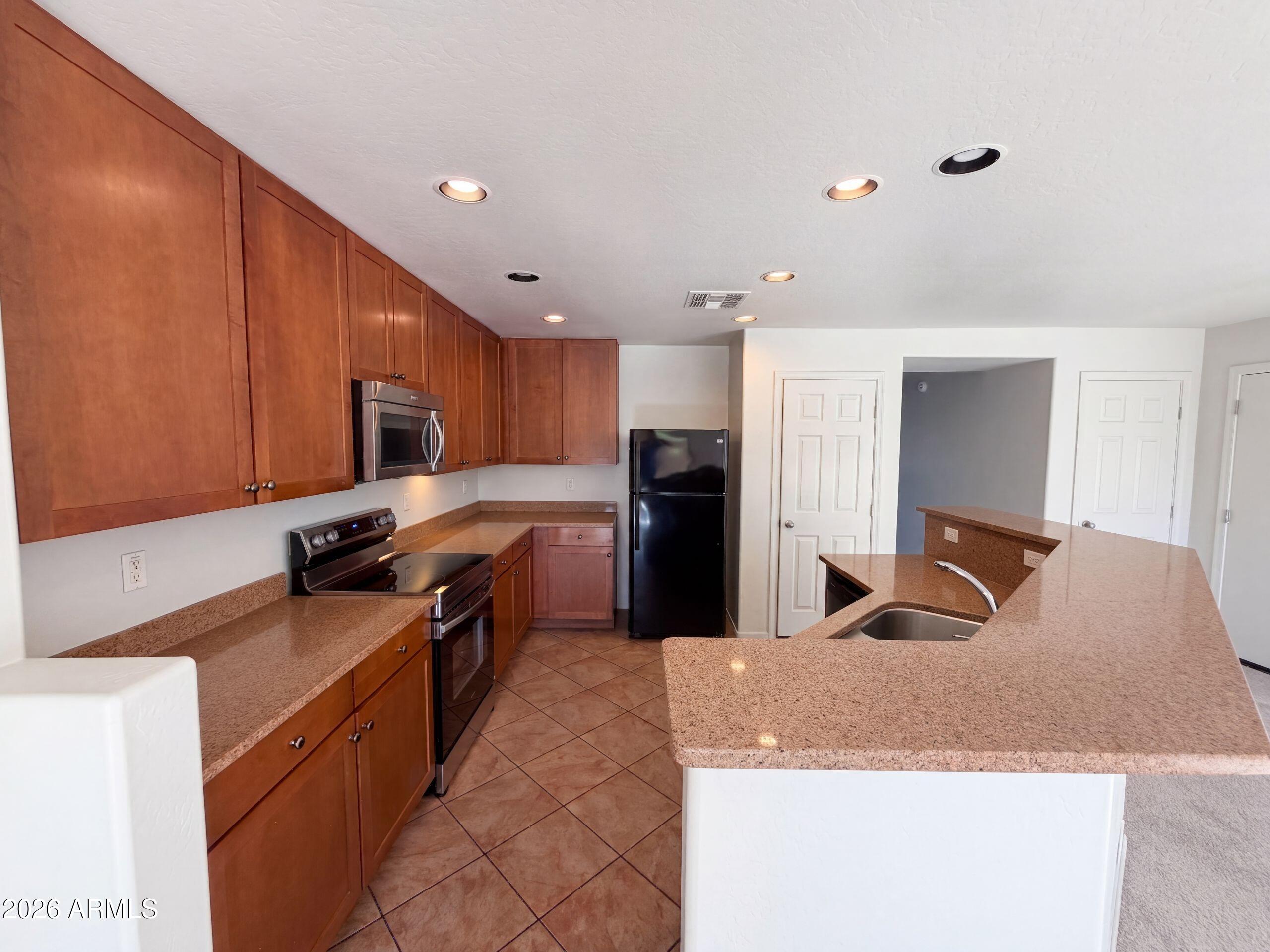 8537 N 63RD Drive