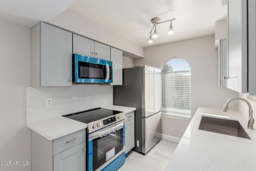 Photo of 10610 S 48th Street #2013, Phoenix, AZ 85044 (MLS # 6934579)