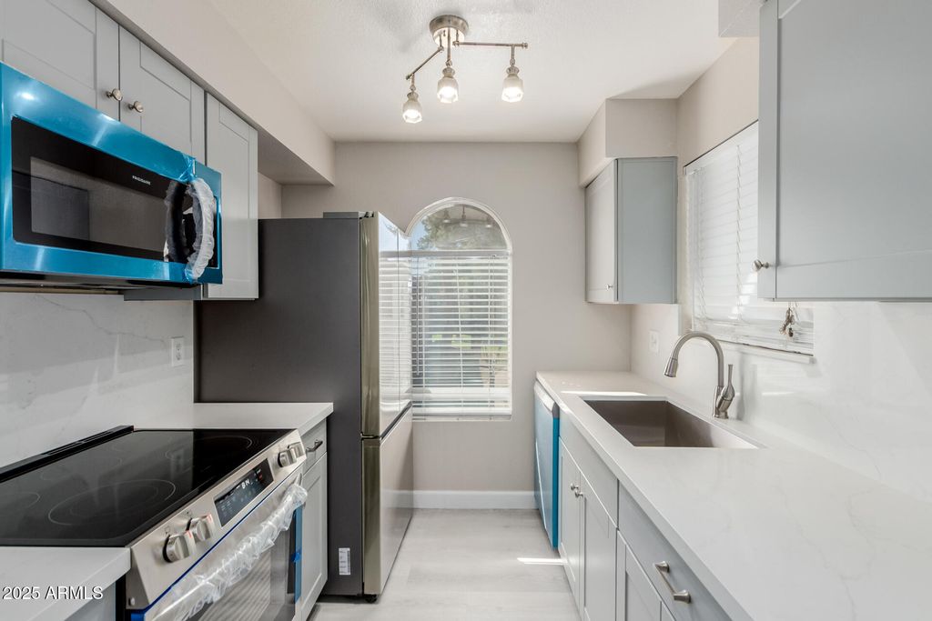 Photo of 10610 S 48th Street #2013, Phoenix, AZ 85044 (MLS # 6934579)