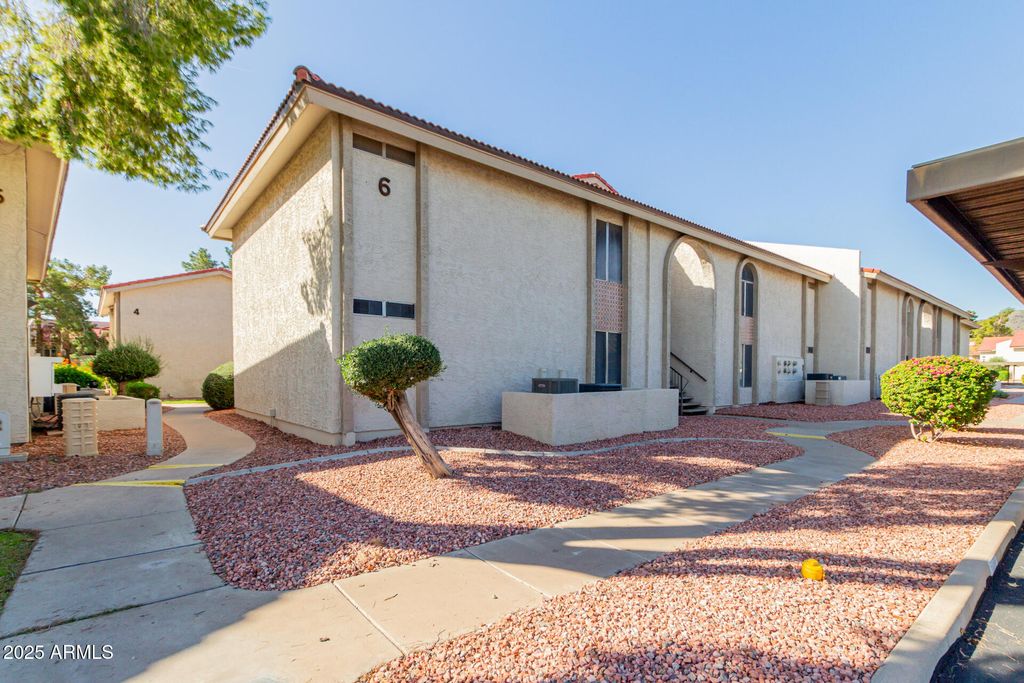 Photo of 10610 S 48th Street #2013, Phoenix, AZ 85044 (MLS # 6934579)