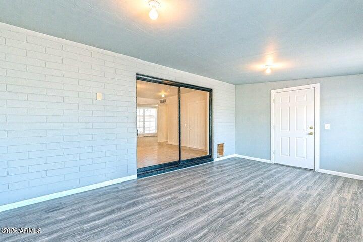 MARYVALE TERRACE 19 - Residential