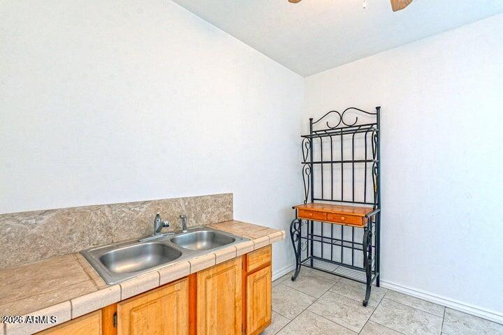 MARYVALE TERRACE 19 - Residential