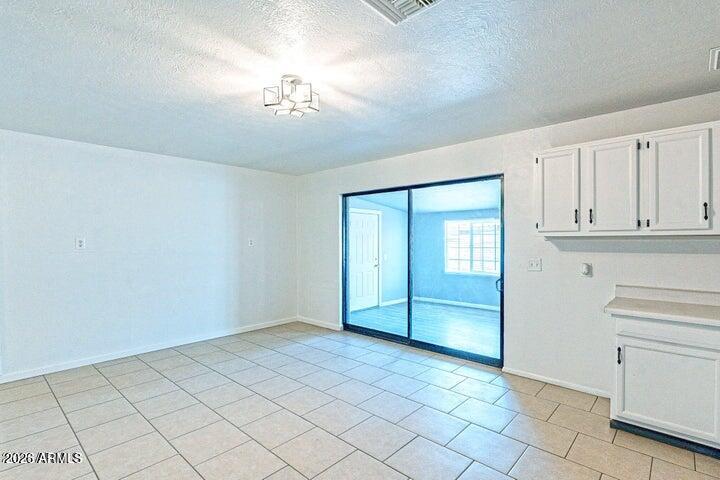 MARYVALE TERRACE 19 - Residential