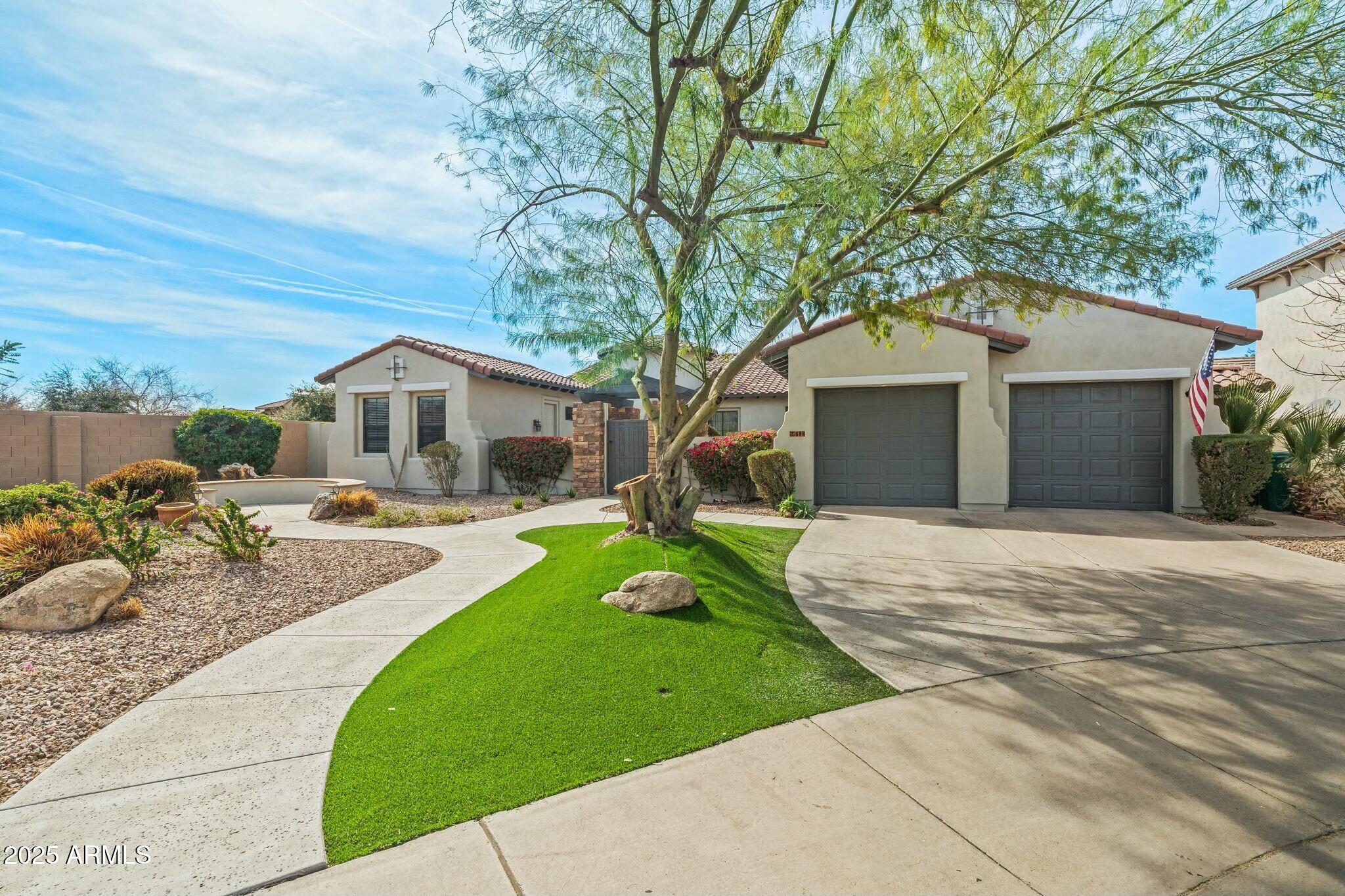 891 W PALO BREA Drive