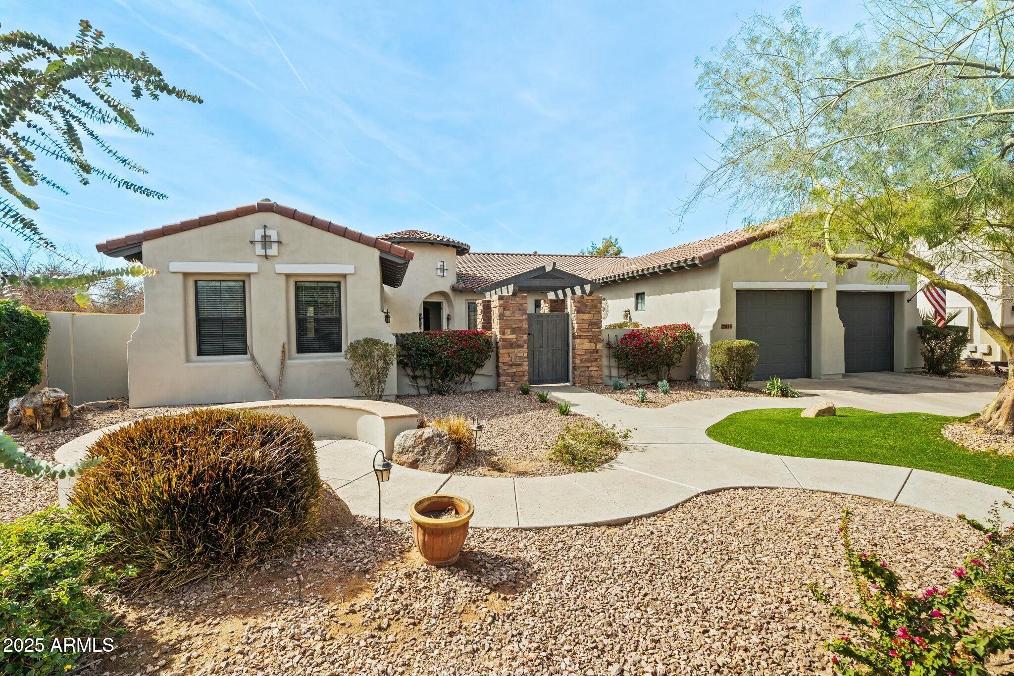 891 W PALO BREA Drive