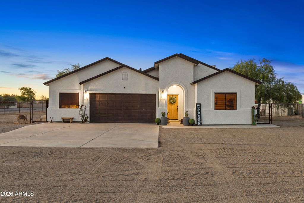 Photo of 3720 E Vista Grande, Queen Creek, AZ 85140 (MLS # 7016421)