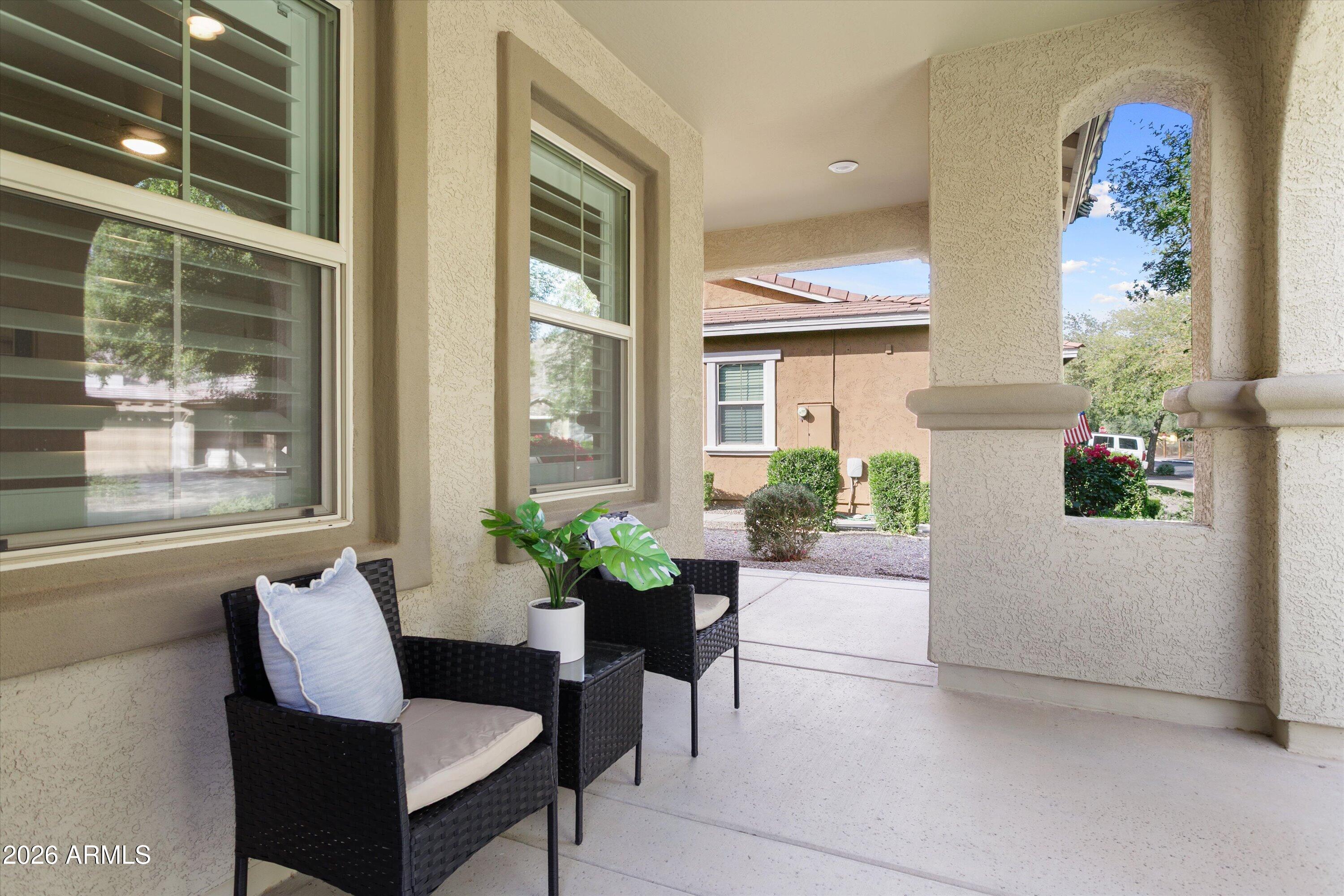 20789 W PASADENA Avenue