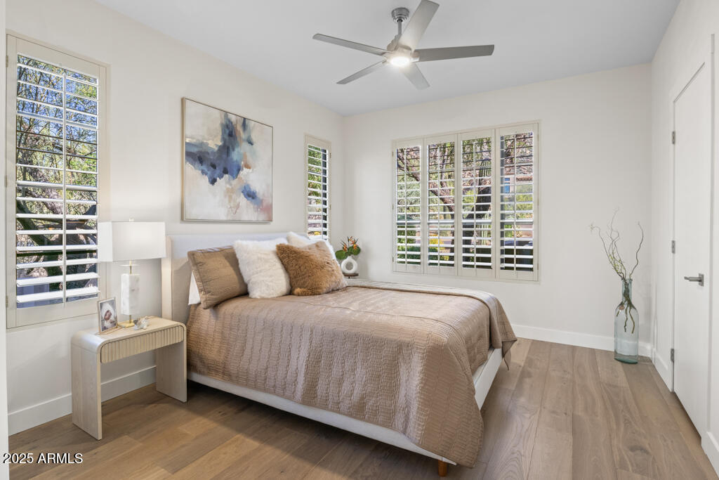 25150 N WINDY WALK Drive 4