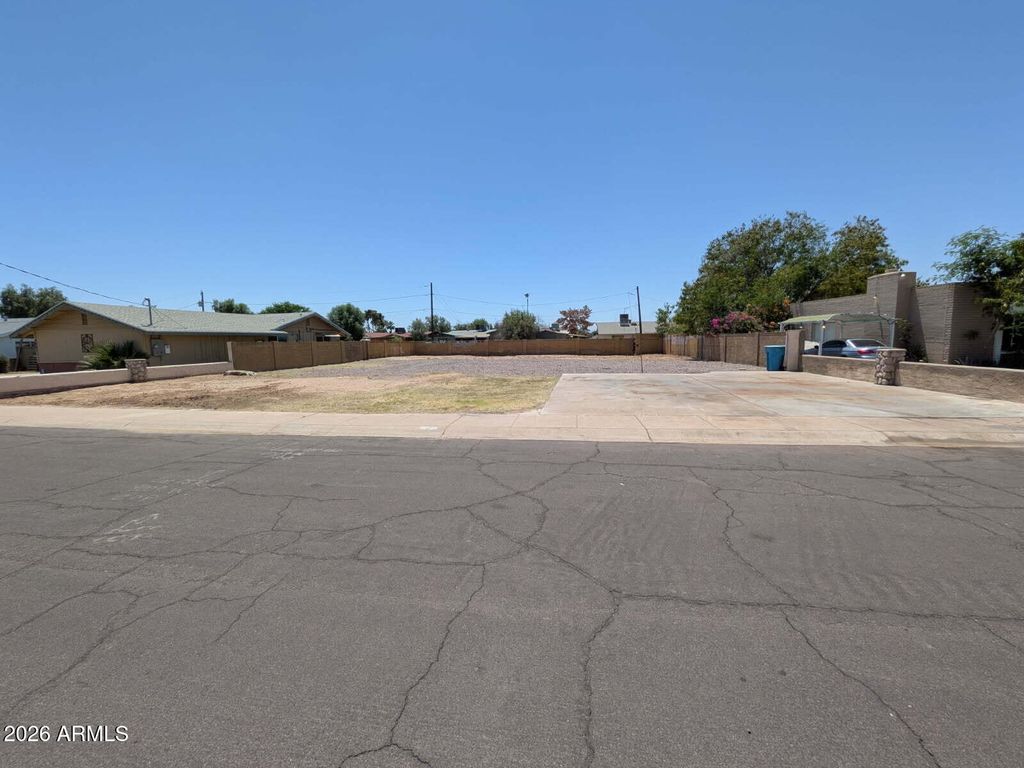 Photo of 4009 W Orange Drive #36, Phoenix, AZ 85019 (MLS # 7032224)