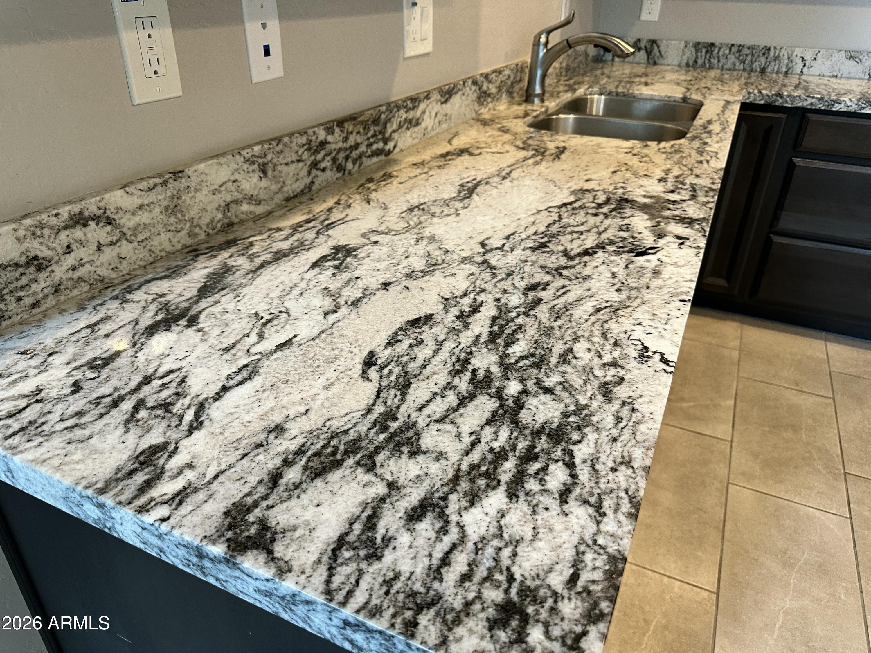 14870 W ENCANTO Boulevard 1083