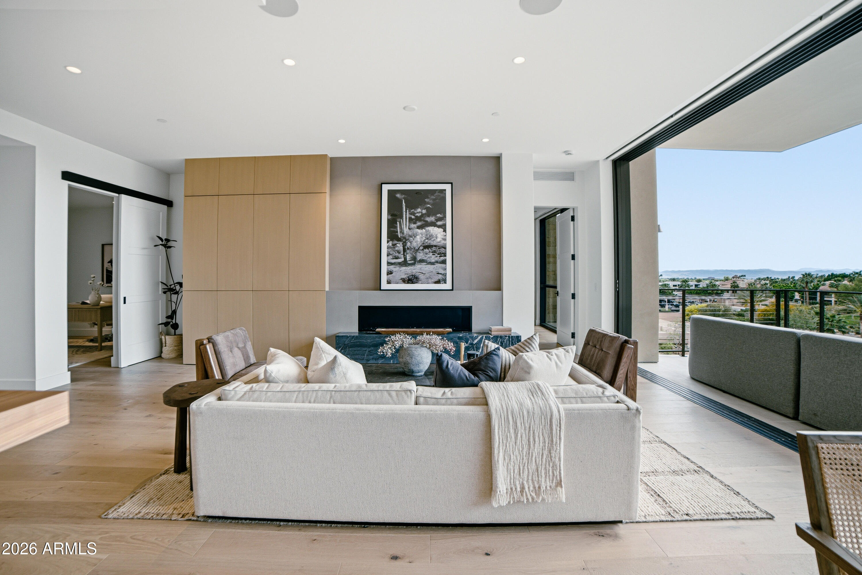 4849 N Camelback Ridge Road B303