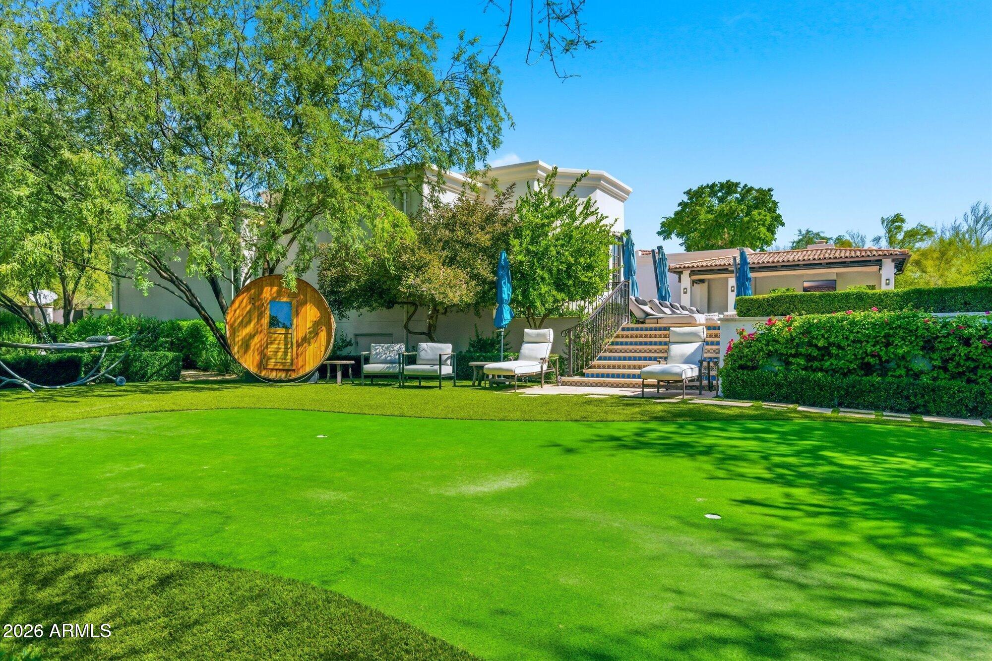 PARADISE HIGHLANDS ESTATES - Residential