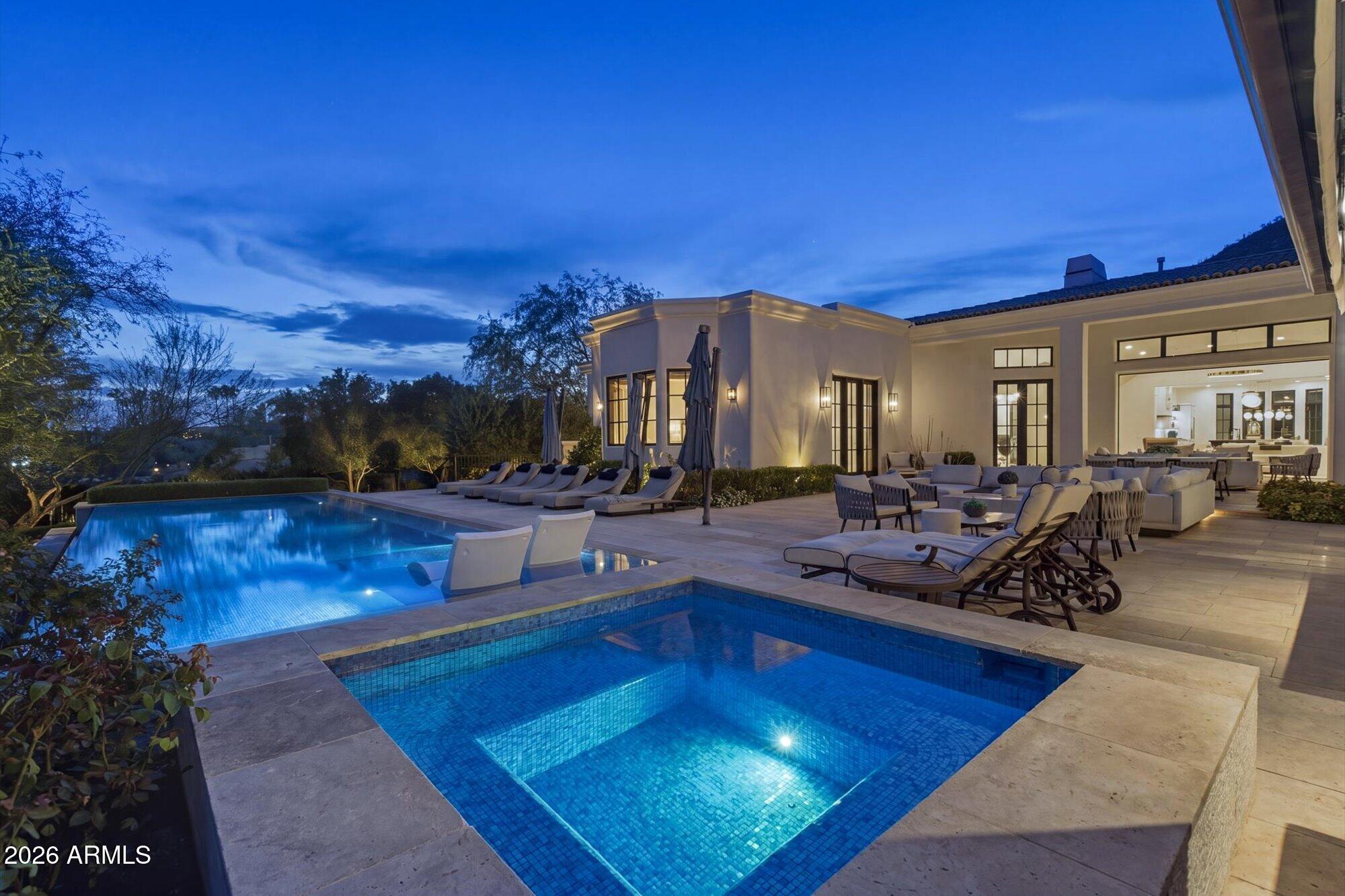 PARADISE HIGHLANDS ESTATES - Residential