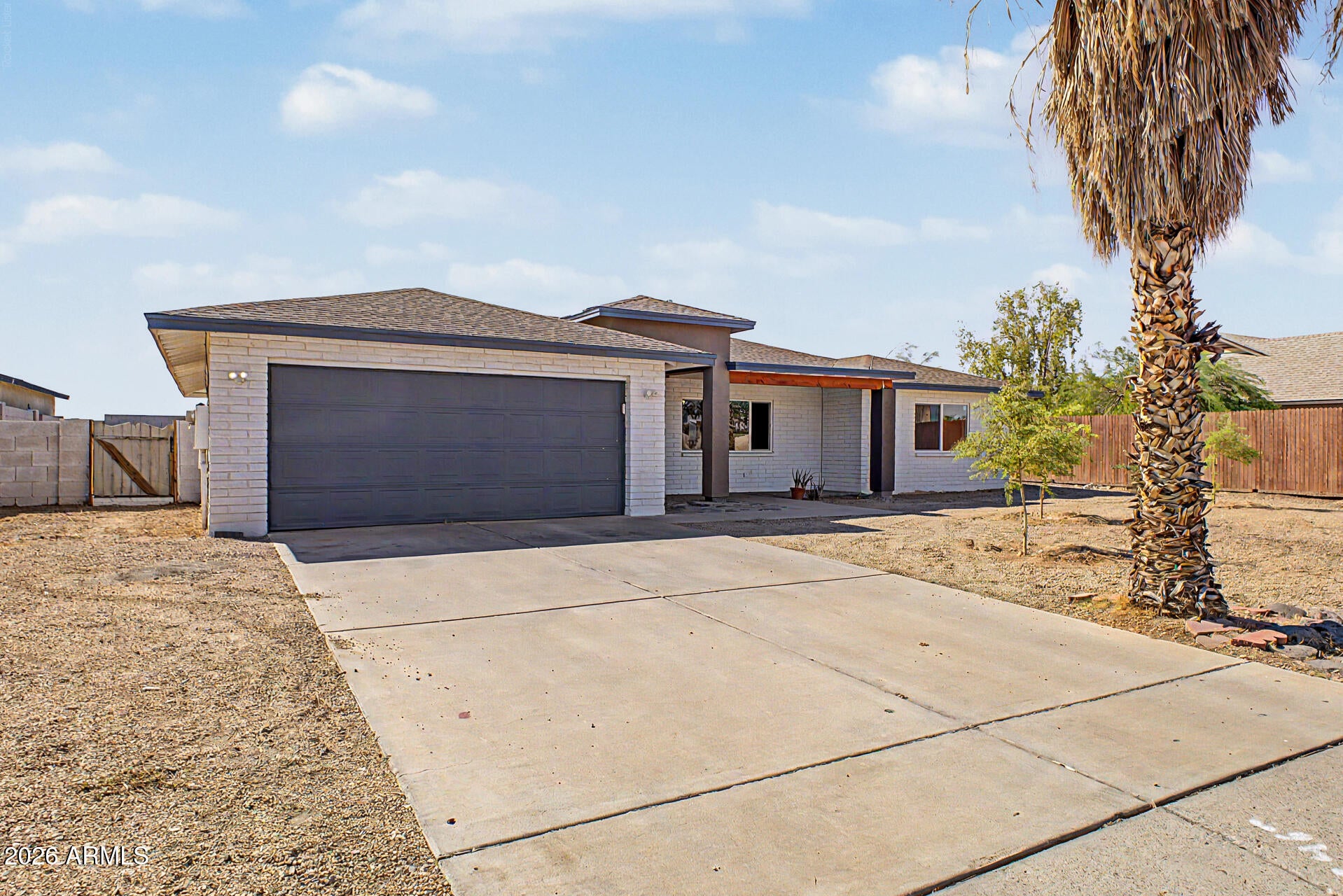4650 N 103RD Avenue